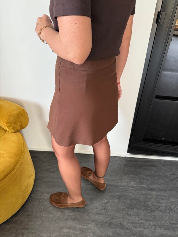 Yırtmaç Detaylı , Acı Kahve Şort Etek