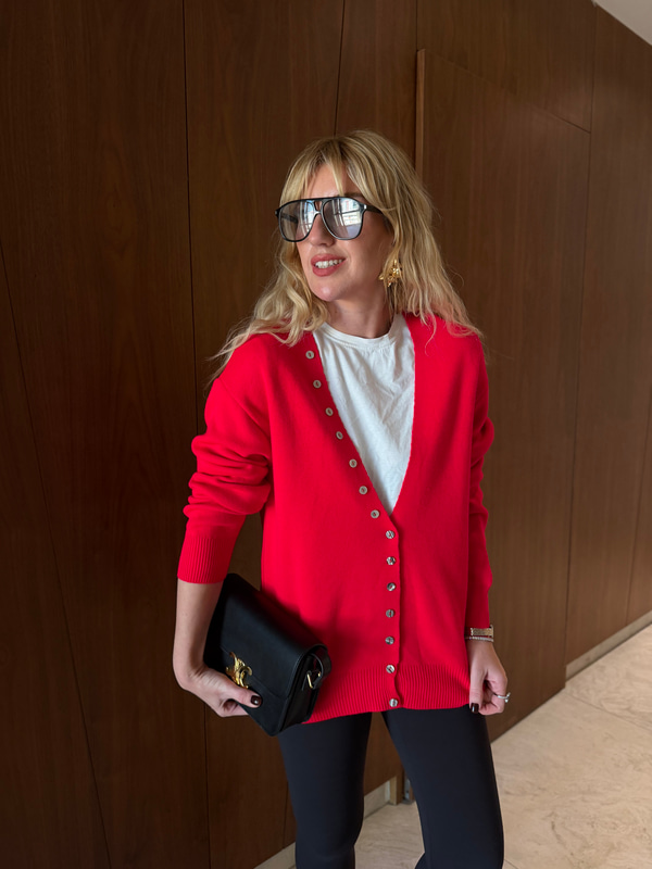 Boydan Düğme Detaylı , Kırmızı Triko Hırka