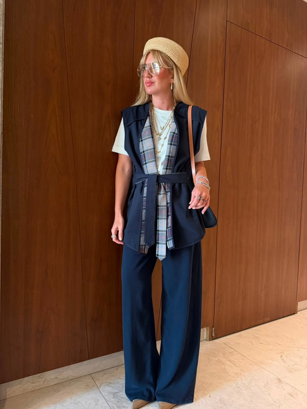 Orijinal Model , İçi Ekoseli , Kuşaklı , Lacivert Yelek