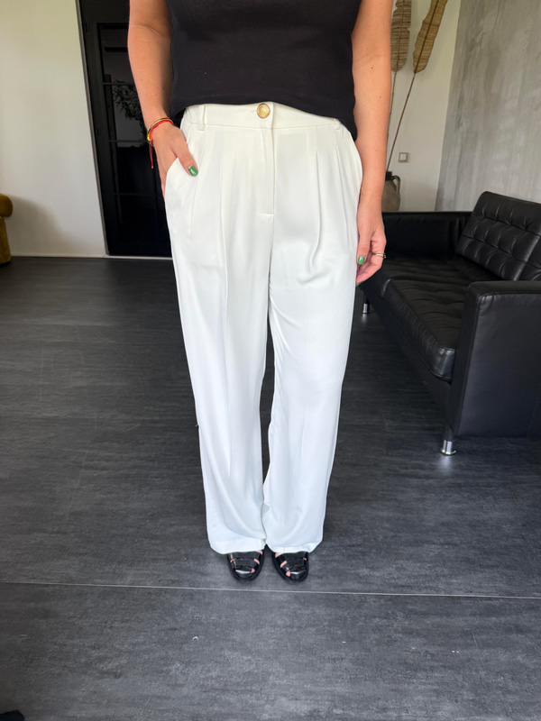 Gold Düğmeli , Arka Beli Lastikli , Beyaz Palazzo Pantolon