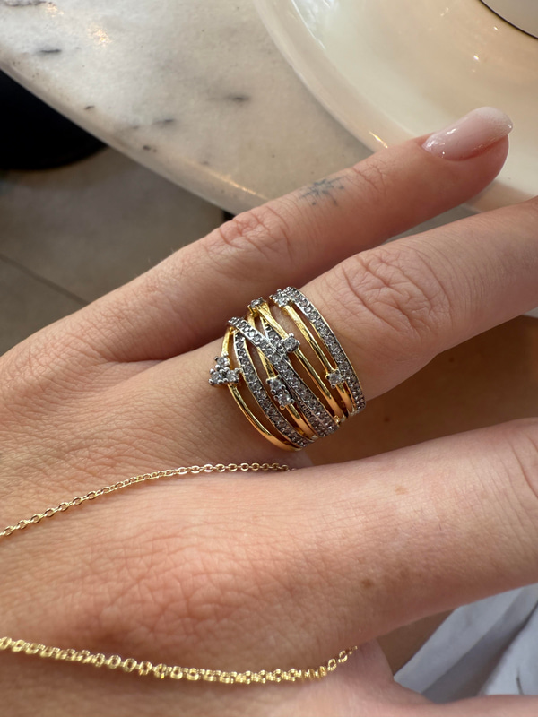 Zirkon Taşlı , Gold , Çapraz Geçişli Yüzük
