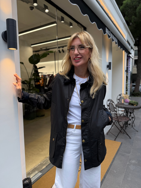 Orijinal Model Kadife Yaka Lacivert Yağlı Dokulu Mont