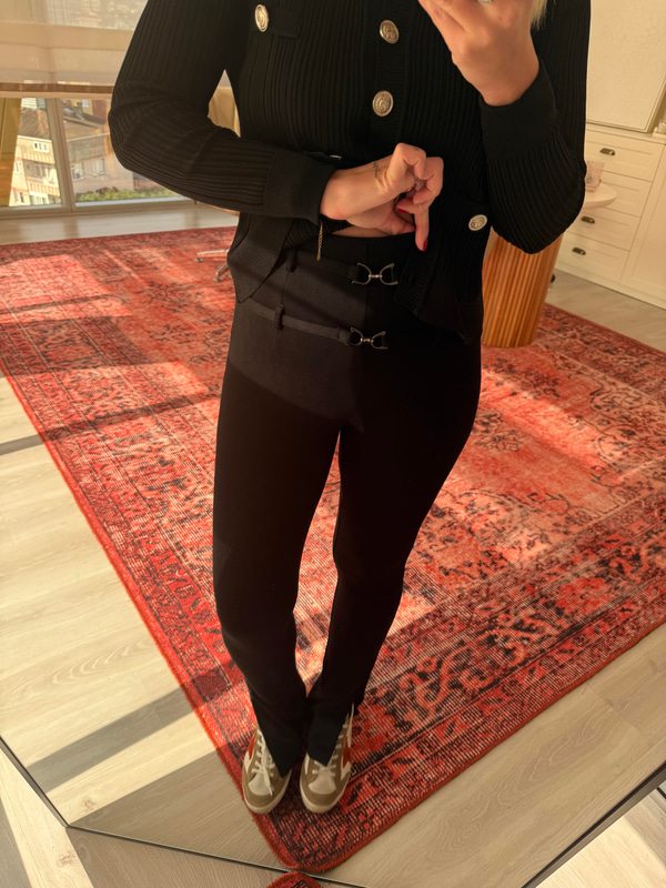 Beli Aksesuarlı Toparlayıcılı Tayt Pantolon