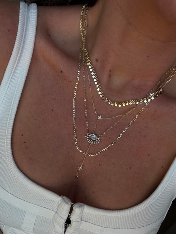Gold Pullu , Kolye