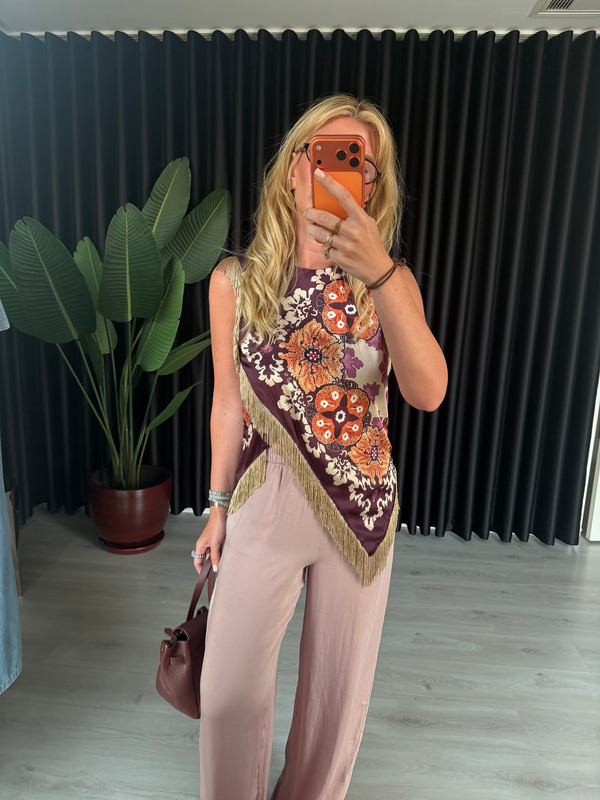 Püskül Detaylı, Desenli Saten Bluz
