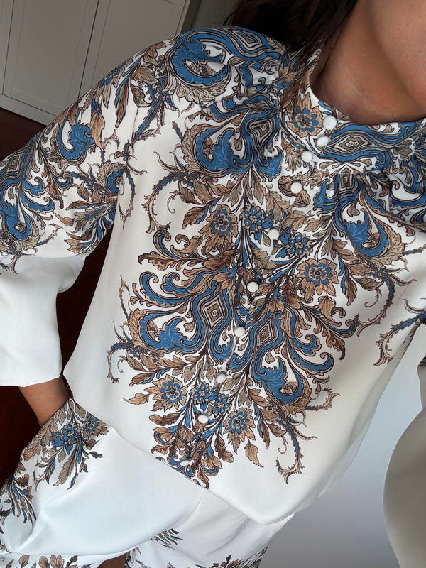 Orijinal Model , Desenli , Ekru , Şortlu Takım