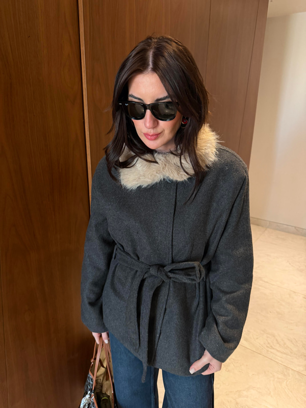 Peluş Yaka , Antrasit , Kuşaklı Kaşe Kaban