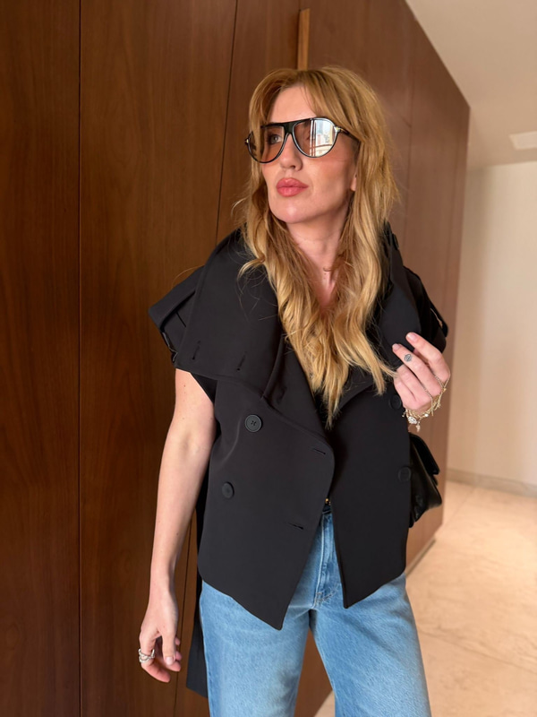 Kısa Kollu , Dik Yaka , Siyah Trençkot