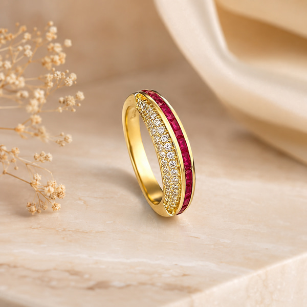 Tek Sıra Fuşya Zirkon Taşlı Gold Yüzük