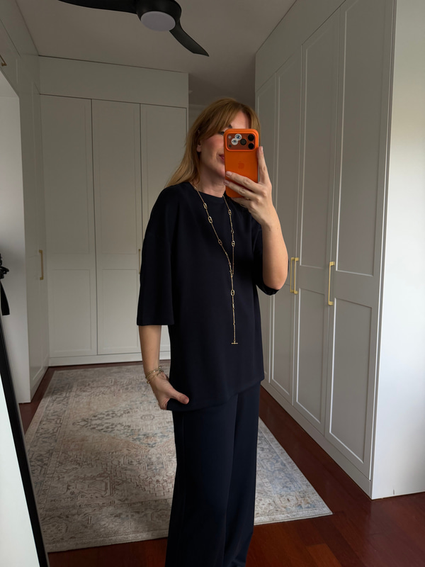 Yandan Yırtmaçlı , Lacivert Modal Takım