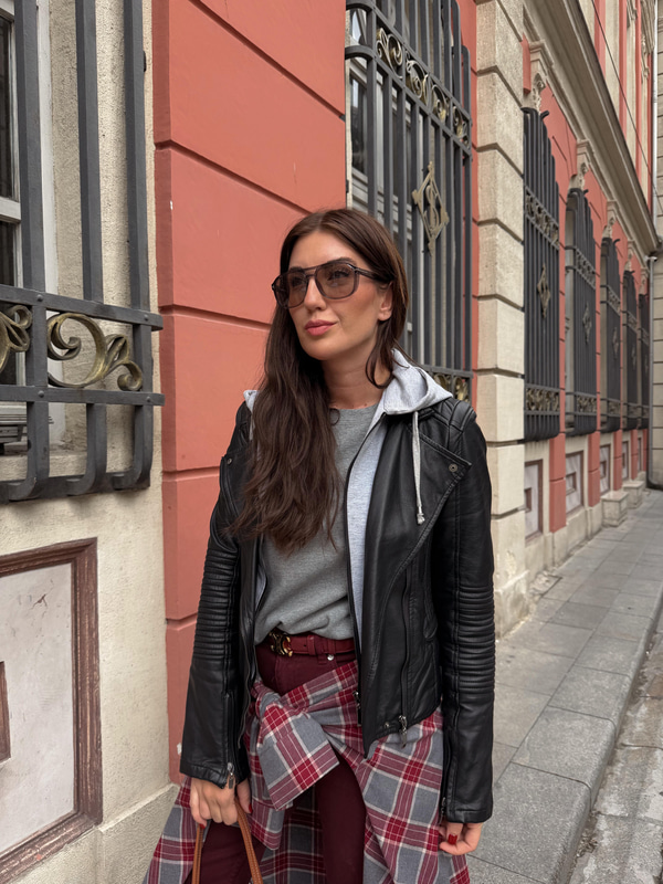 Çıkabilir Kapişonlu , Siyah Deri Ceket