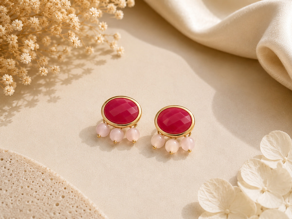 Gold Çerçeveli , Sarkıtlı , Pembe Küpe