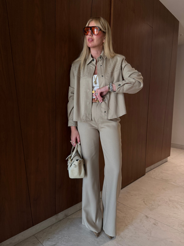 Orijinal Model , Bej , Serpme Taşlı , Yumuşacık Gabardin Jean Takım