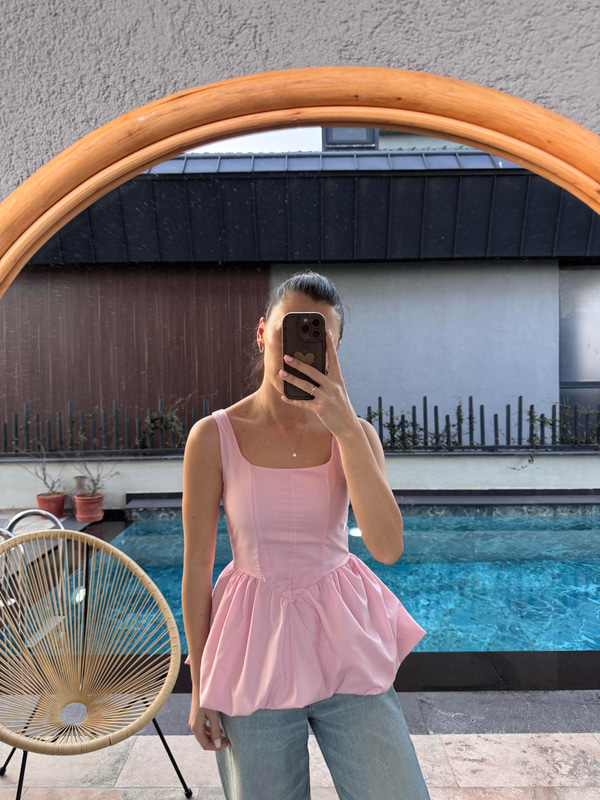 Altı Balon Kesim Pembe Bluz