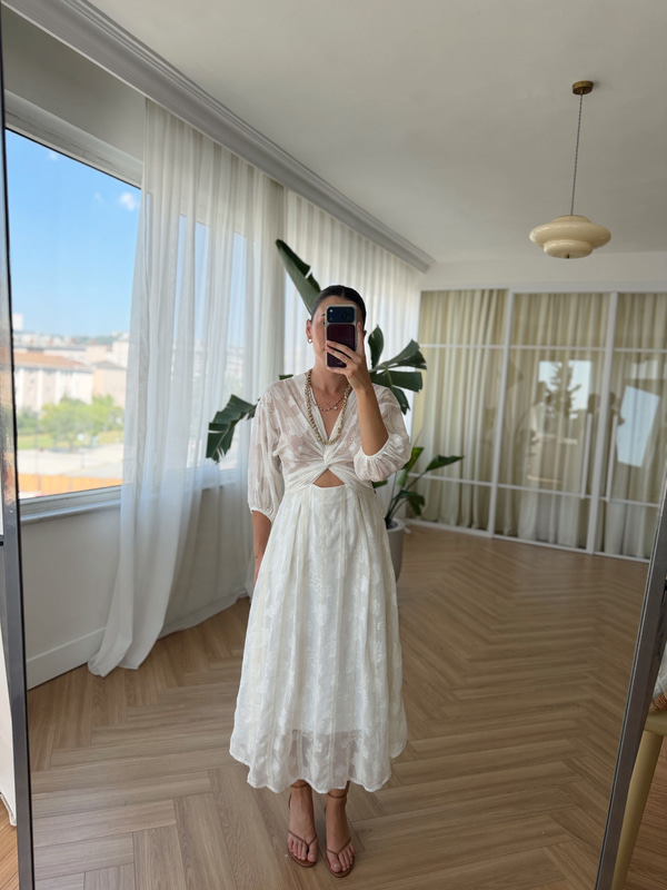 Amor Ekru Elbise