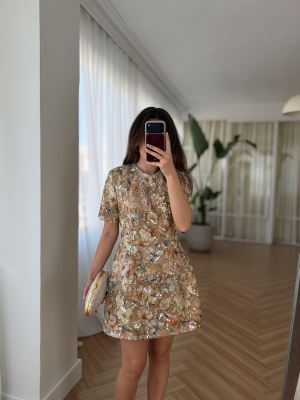 Ariana Çiçek Aplikeli Payetli Tasarım Elbise