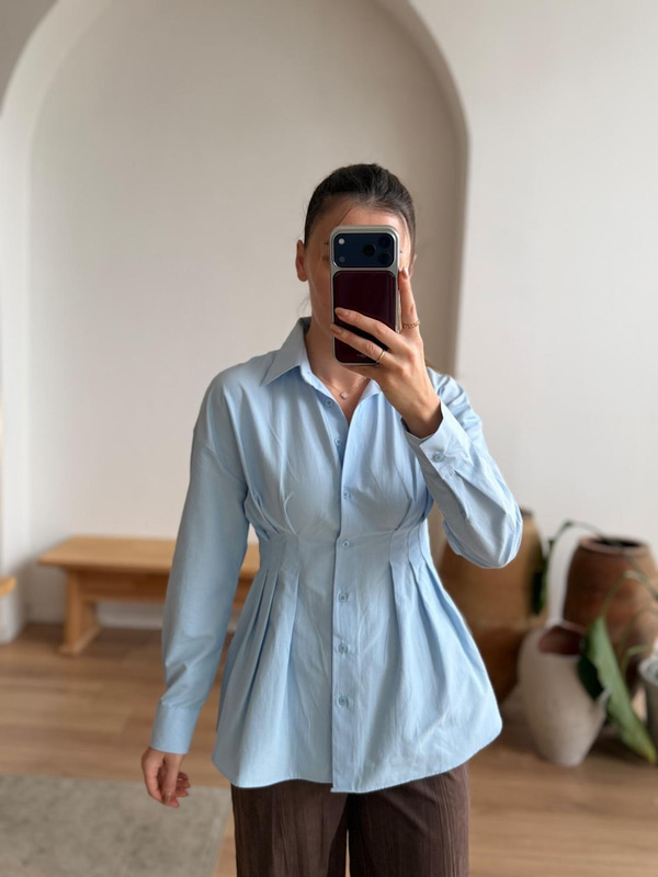 Bel Detaylı Mavi Gömlek