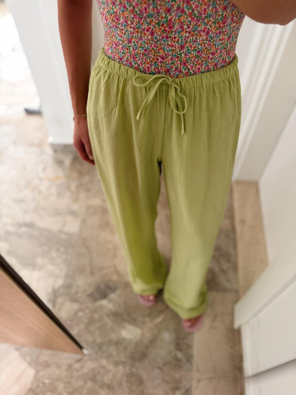 Beli Lastikli Yeşil Pantolon