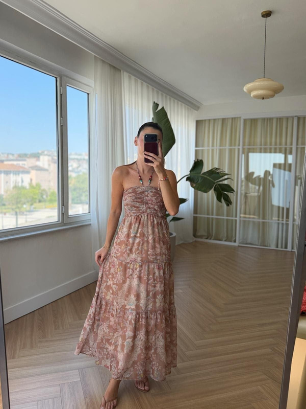Boyundan Bağlamalı Boncuk  Detay Elbise 