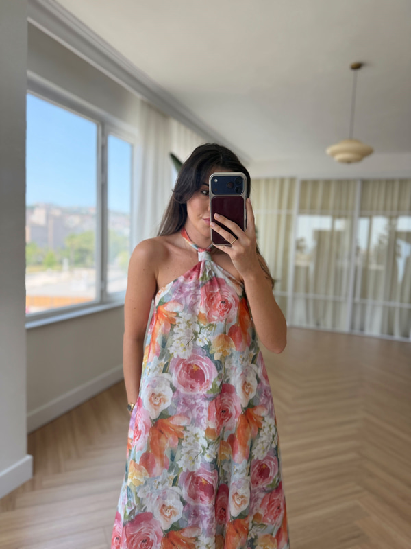 Boyundan Bağlamalı Floral Desen Elbise