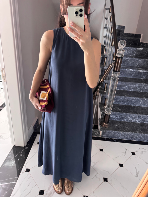 Cep Detaylı Lacivert Tensel Elbise