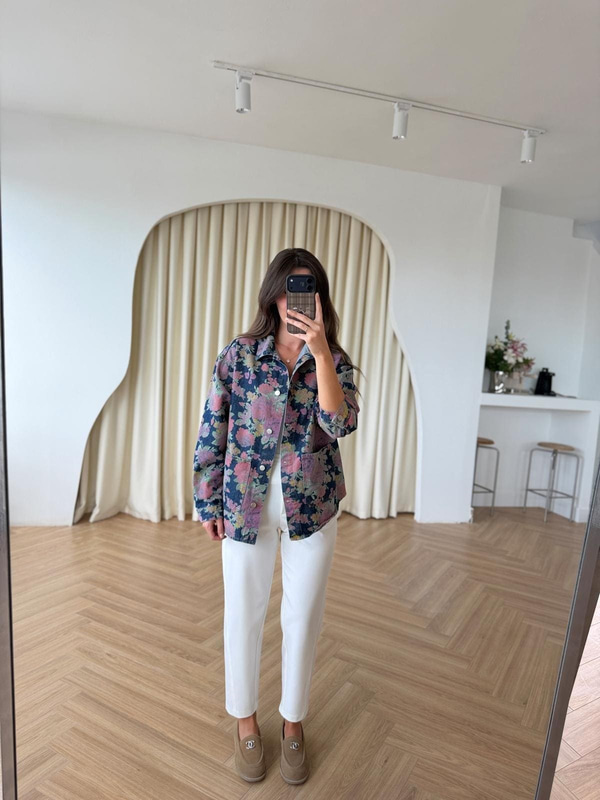 Çiçek Desenli Denim Ceket