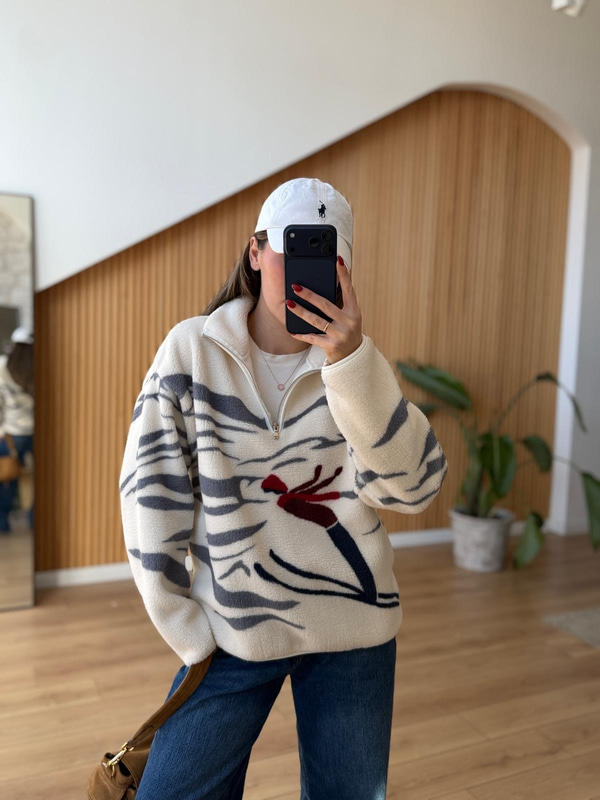 Desenli Polar Sweatshirt
