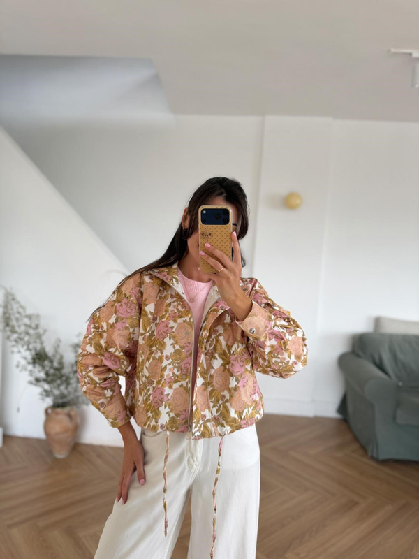 Dik Yaka Floral Desen Ceket