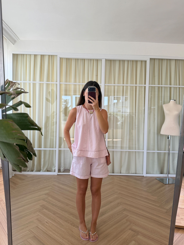 Dikiş Detaylı Pembe Şort Takım