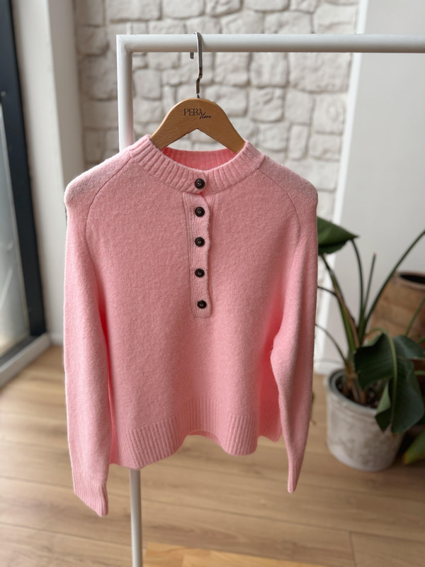 Düğmeli Pembe Kazak