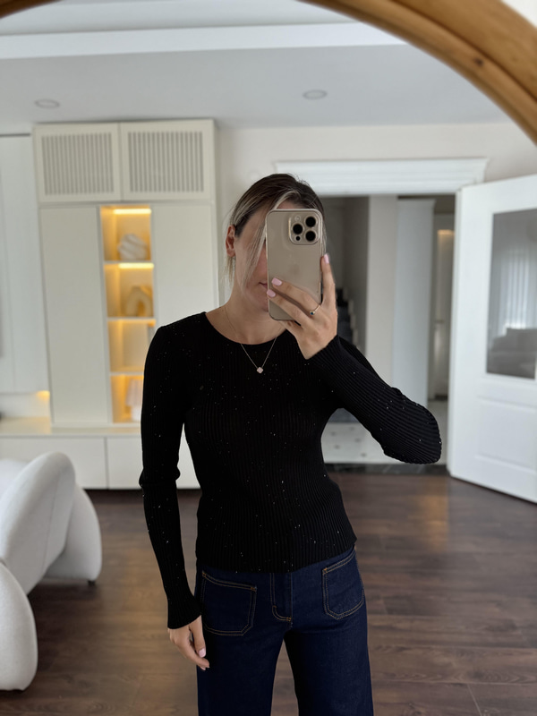 Fitilli Parıltılı Siyah Triko