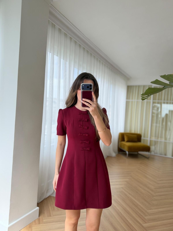 Fiyonk Detaylı Bordo Elbise
