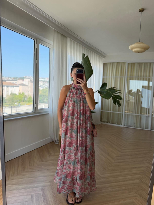 Flora Halter Yaka Elbise