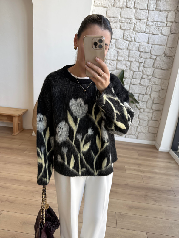 Floral Desen Tüylü Triko