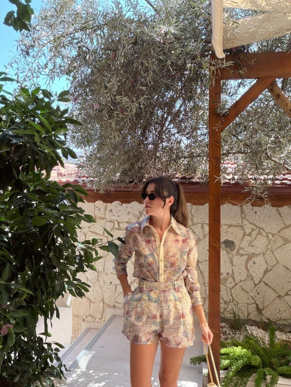 Gold Kemer Detaylı Vintage Şort Takım