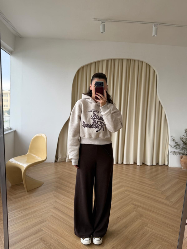 Kabartma Nakış Detaylı Kapüşonlu Sweatshirt -Bej