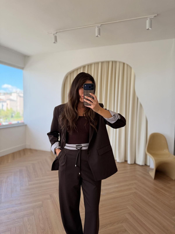 Kahverengi Gömlek Garnili Blazer Ceket-Pantolon Takım