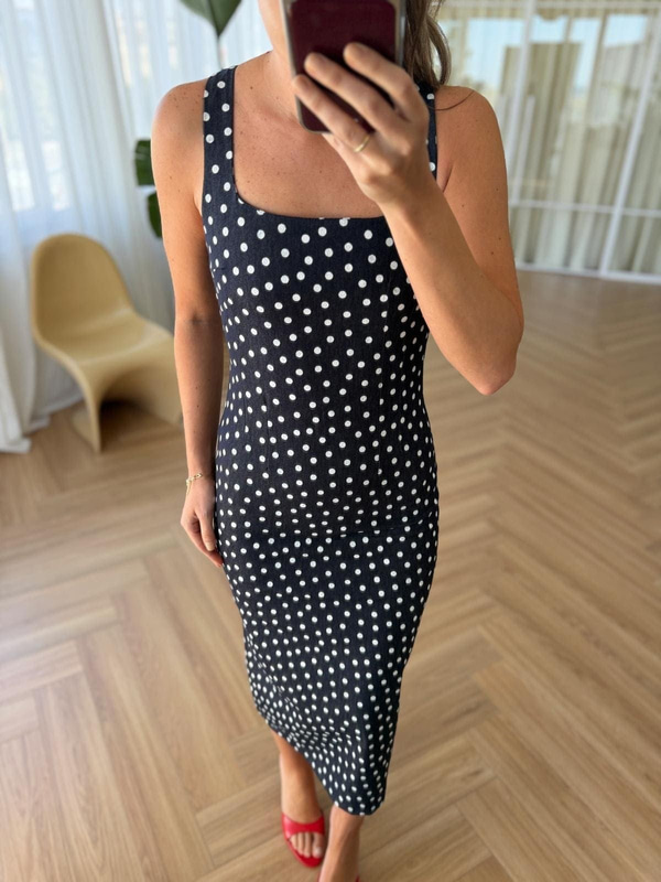 Kare Yaka Puantiyeli Denim Elbise