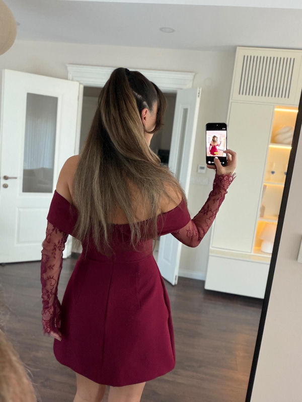 Kolu Tül Detaylı Bordo Mini Elbise  