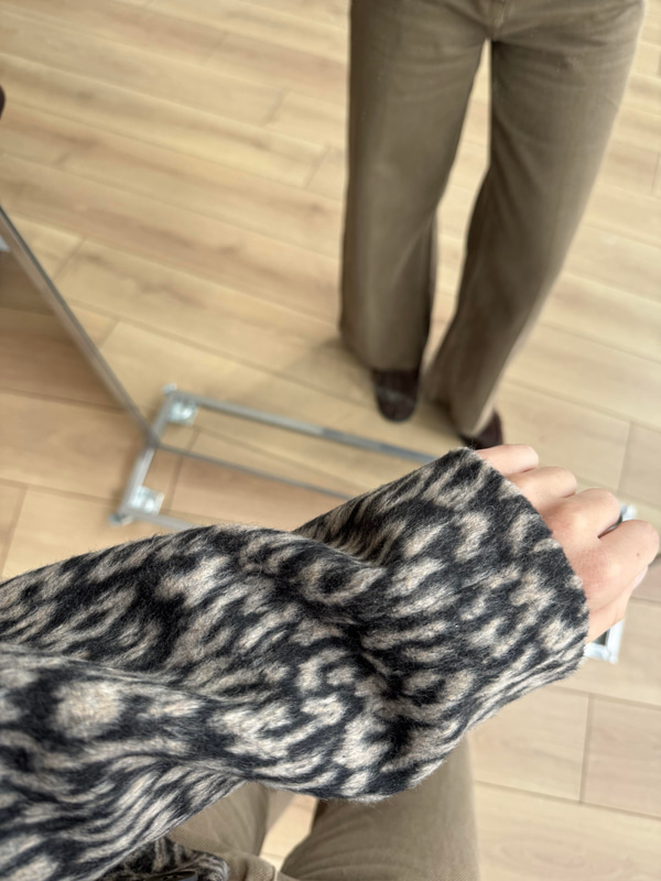 Leopar Desen Astarlı Kaşe Ceket