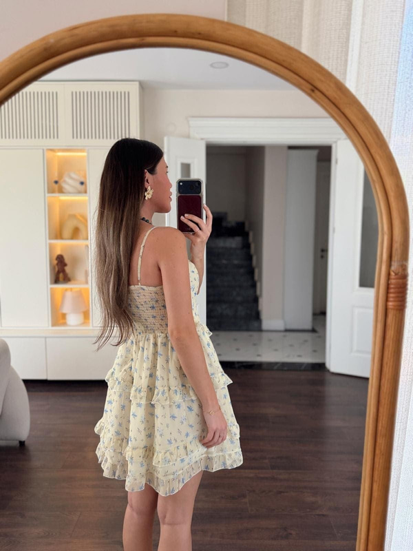 Lilya Sarı Elbise