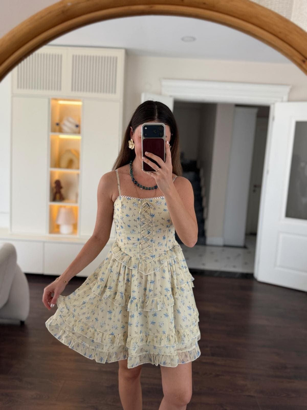 Lilya Sarı Elbise