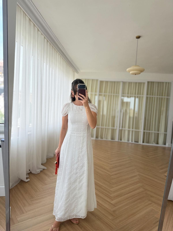 Lupita Beyaz Elbise 