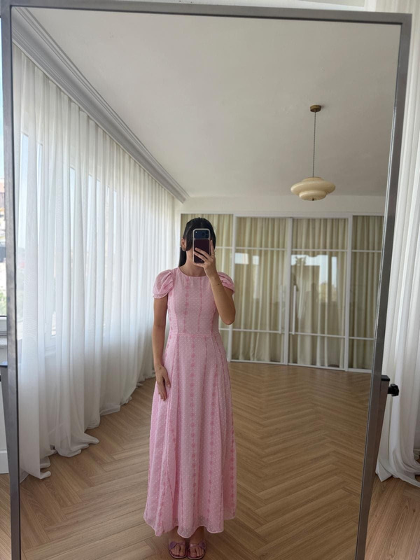 Lupita Pembe Elbise 