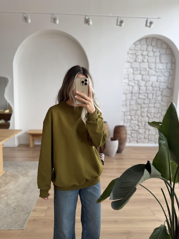 Marly Olive Sweat
