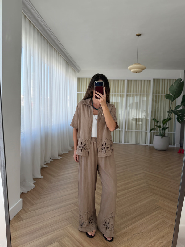 Nakış Detaylı Vizon Pantolon