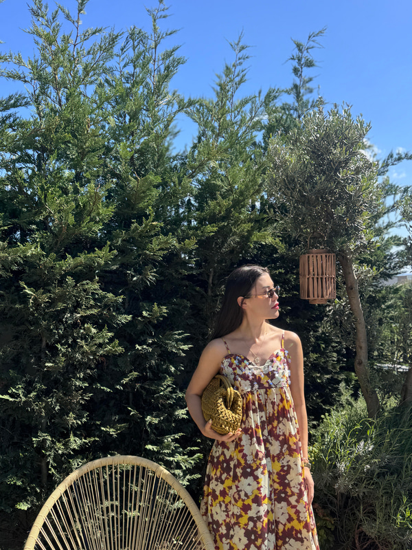 Önü Pul İşlemeli Desenli Elbise