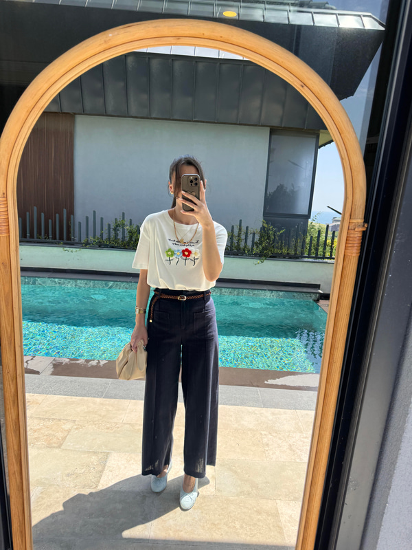 Örgü Çiçek İşlemeli Basic T-Shirt