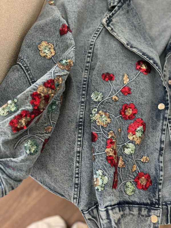 Payet Çiçek İşlemeli Bomber Denim Ceket