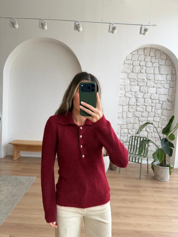 Polo Yaka Taş Düğmeli Bordo Kazak